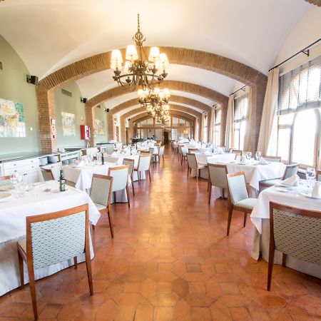Parador De Benavente Exterior foto
