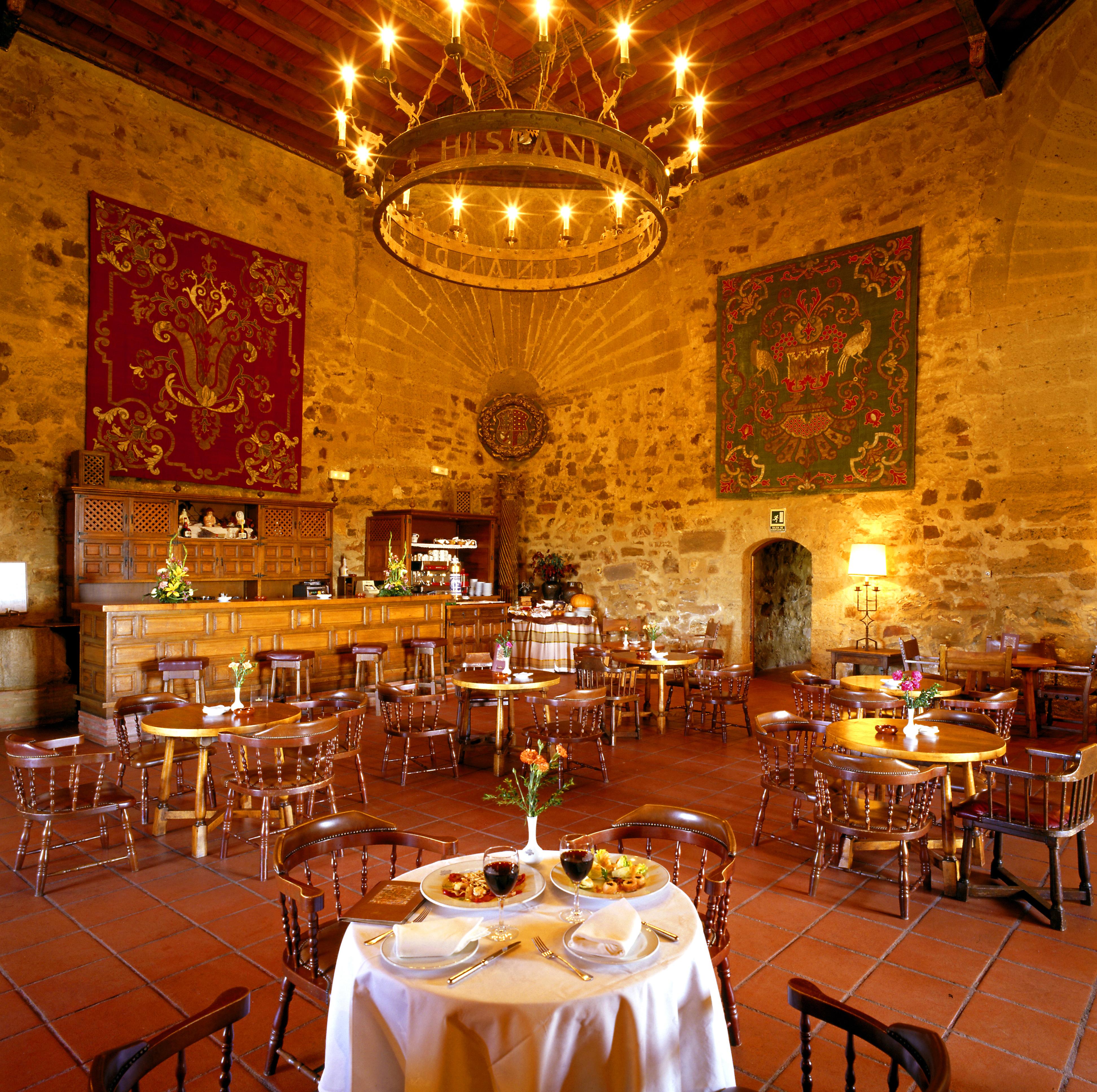 Parador De Benavente Exterior foto